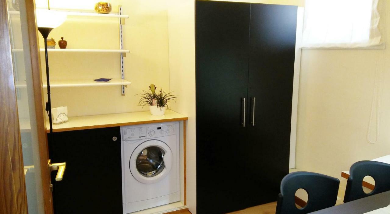 Bilocale In Centro Appartement Salerno Buitenkant foto